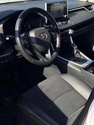 Toyota RAV4 Style, 2020 года, пробег 183091 км
