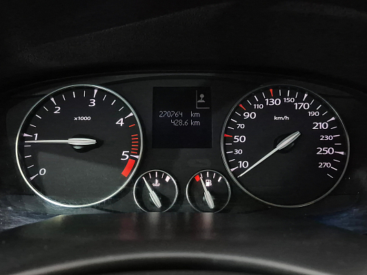 Renault Laguna, 2009 года, пробег 270739 км