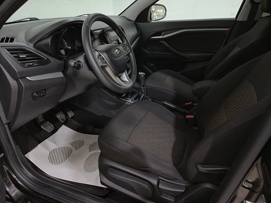 Lada (ВАЗ) Vesta Comfort, 2018 года, пробег 110485 км