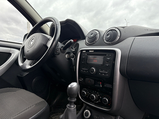 Renault Duster Privilege, 2013 года, пробег 203770 км