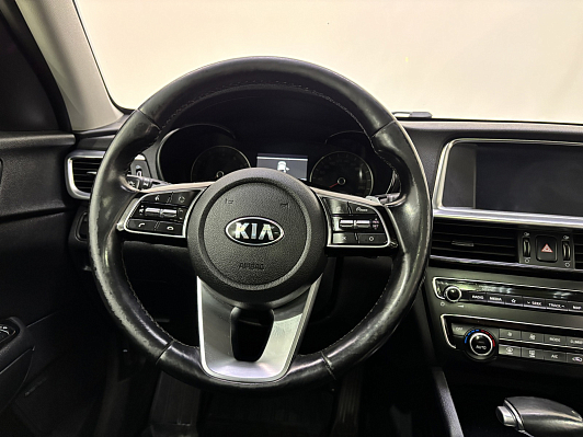 Kia Optima Luxe, 2019 года, пробег 105731 км