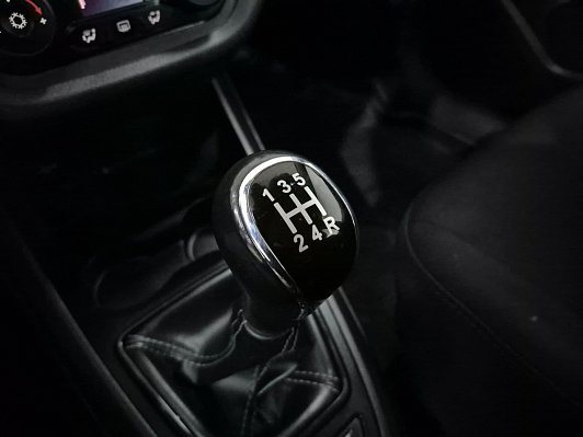 Lada (ВАЗ) Vesta Comfort, 2019 года, пробег 239444 км