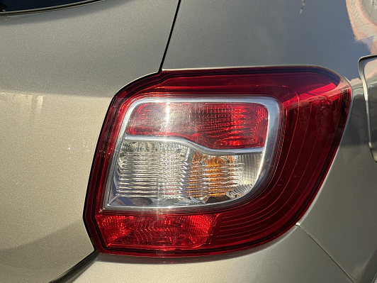 Renault Sandero Confort, 2017 года, пробег 167152 км