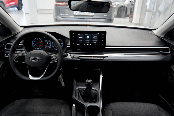 Geely Emgrand Luxury, белый
