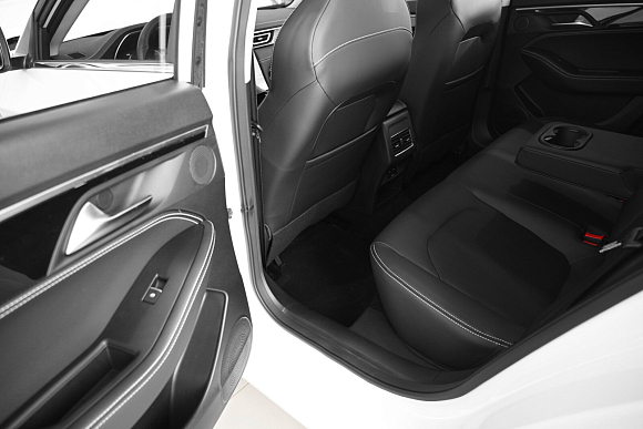 JAC J7 Tech, белый