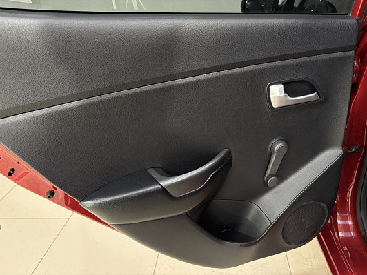 Kia Rio Comfort Аудио, 2015 года, пробег 200038 км