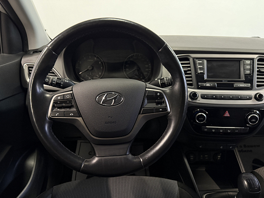 Hyundai Solaris, 2017 года, пробег 120400 км