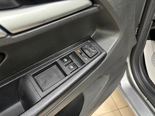 Lada (ВАЗ) Vesta Luxe Multimedia (2019-2021), 2018 года, пробег 114849 км