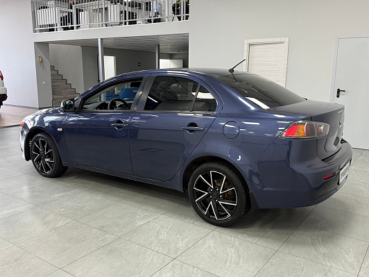 Mitsubishi Lancer, 2011 года, пробег 132603 км