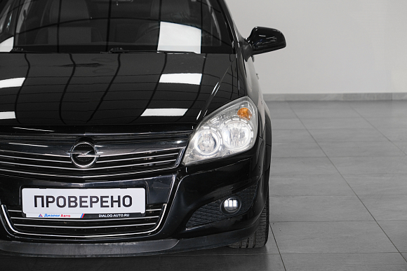 Opel Astra Cosmo, 2014 года, пробег 144000 км