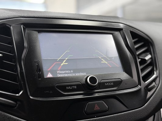 Lada (ВАЗ) Vesta Comfort, 2018 года, пробег 103500 км