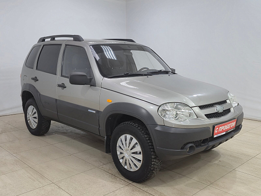 Chevrolet Niva LE, 2010 года, пробег 108307 км