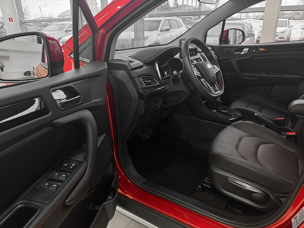 JAC JS3 Luxury, красный