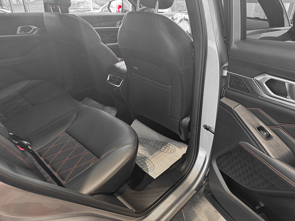 Haval F7 Премиум, черный