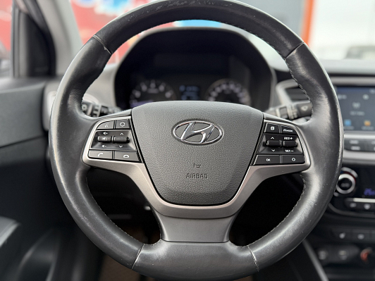 Hyundai Solaris Elegance, 2019 года, пробег 98700 км