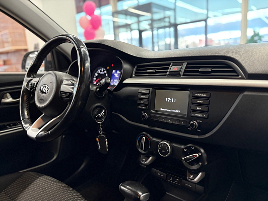 Kia Rio Comfort, 2018 года, пробег 77186 км