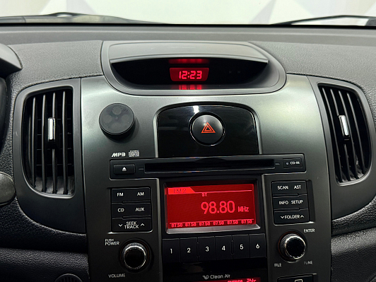 Kia Cerato, 2012 года, пробег 201501 км