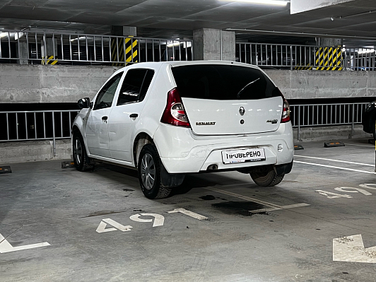 Renault Sandero Authentique, 2012 года, пробег 128000 км