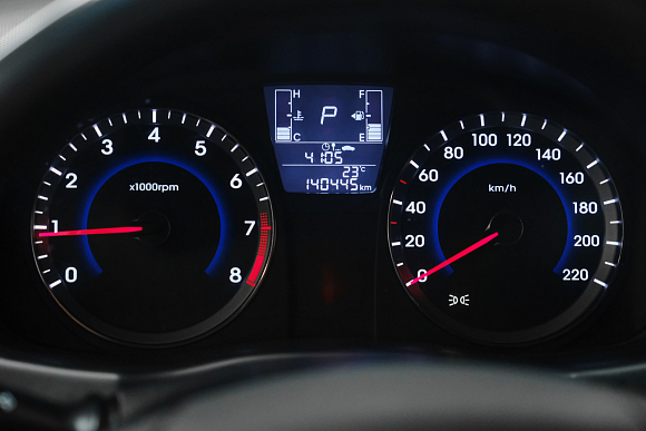 Hyundai Solaris Elegance, 2016 года, пробег 140000 км