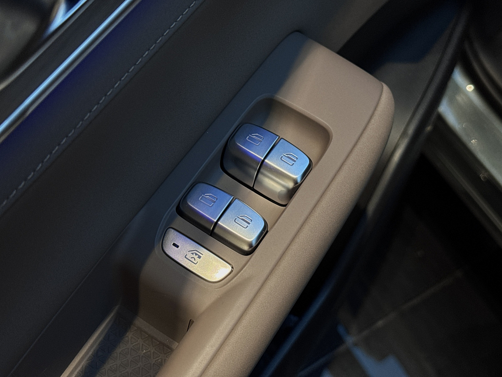 Tenet T8 Ультра 4WD, серый