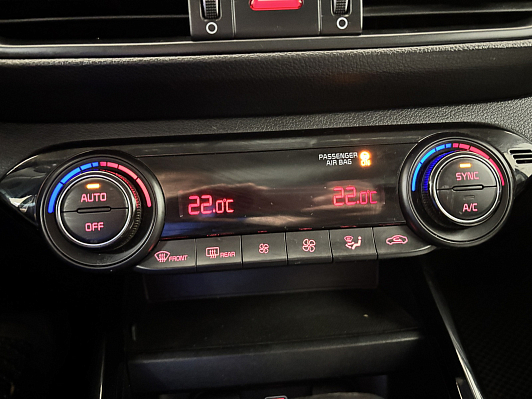 Kia Cerato Luxe, 2022 года, пробег 102000 км