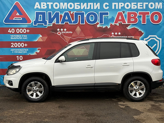 Volkswagen Tiguan Avenue, 2013 года, пробег 272000 км