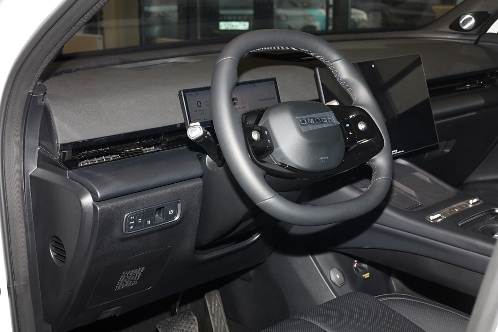 Omoda C7 Драйв, белый