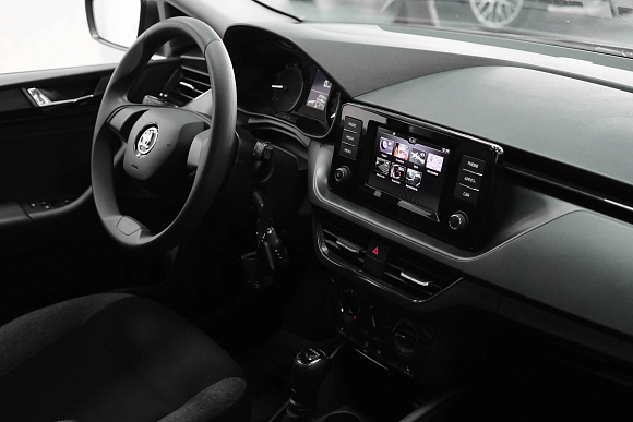 Skoda Rapid Ambition, 2020 года, пробег 54000 км