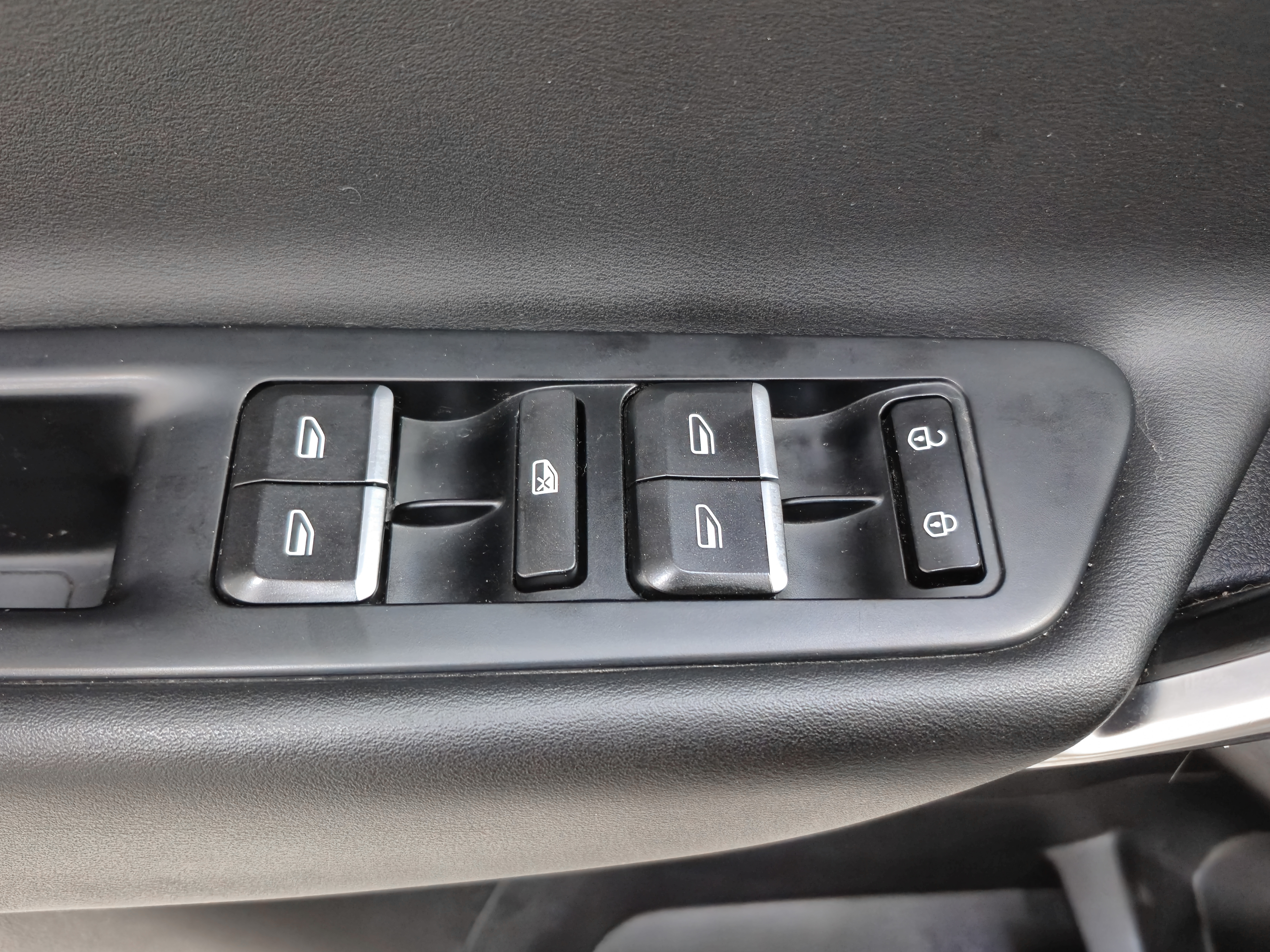 Geely Atlas Люкс + Yandex Auto, 2020 года, пробег 87778 км