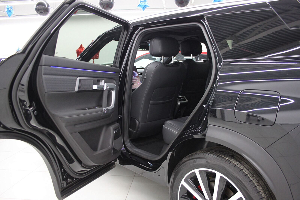 Jaecoo J7 Комфорт, черный