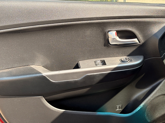 Kia Rio Comfort Аудио, 2016 года, пробег 143512 км
