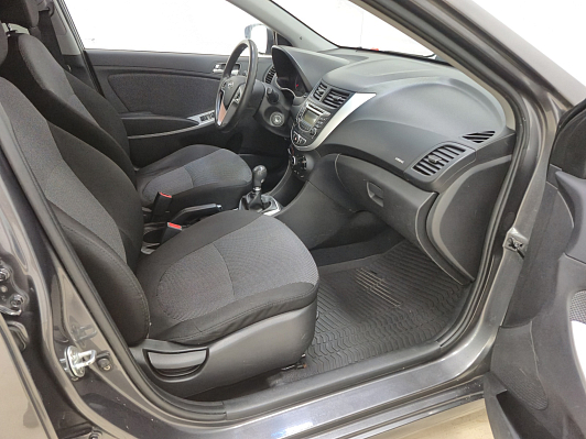Hyundai Solaris Active, 2013 года, пробег 178301 км