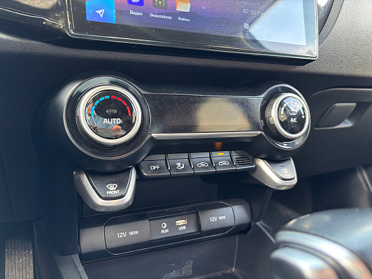 Kia Rio Luxe, 2019 года, пробег 95806 км