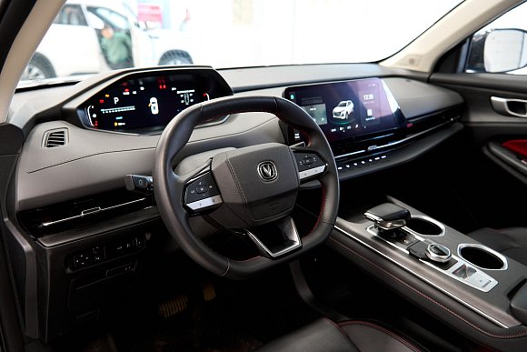 Changan UNI-S Техно, 2024 года, пробег 37606 км