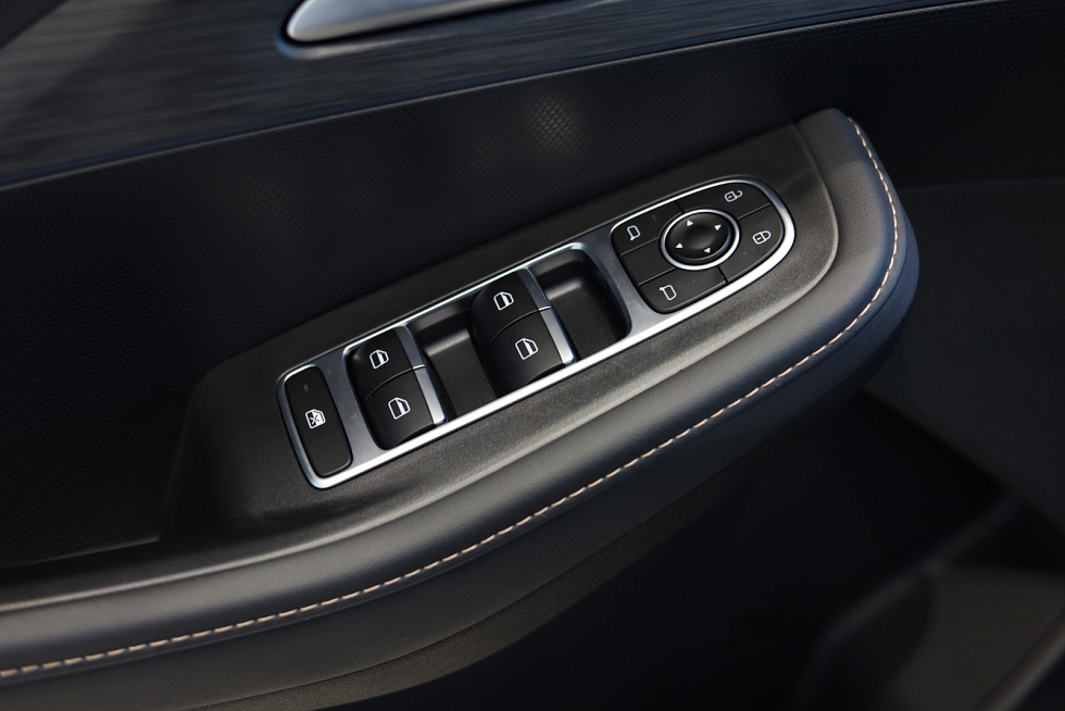 Omoda C5 Стиль (2024), синий