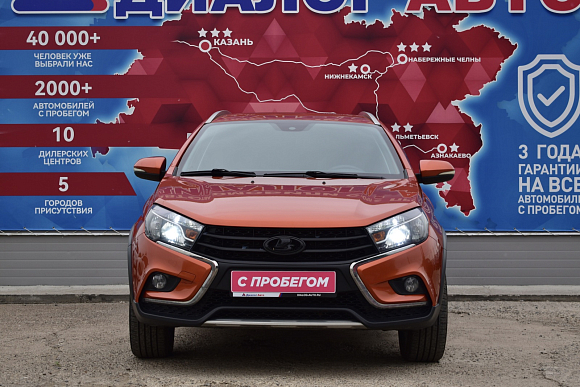 Lada (ВАЗ) Vesta Luxe Prestige, 2018 года, пробег 65000 км