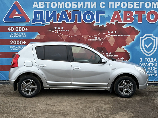 Renault Sandero Expression, 2014 года, пробег 134000 км