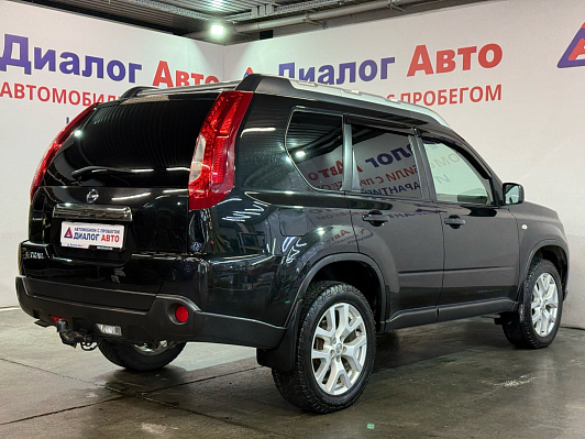 Nissan X-Trail LE High, 2011 года, пробег 222000 км
