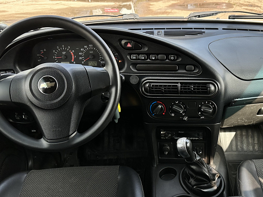 Chevrolet Niva GLC, 2015 года, пробег 241500 км