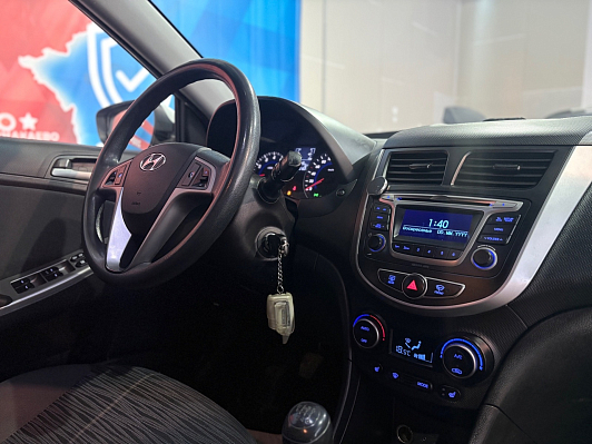 Hyundai Solaris Special Edition, 2015 года, пробег 270000 км