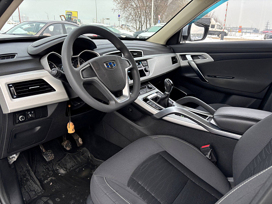 Geely Atlas Standard, 2019 года, пробег 140088 км