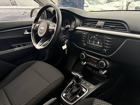 Kia Rio Luxe, 2019 года, пробег 120740 км