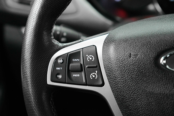 Lada (ВАЗ) Vesta Comfort Winter, 2021 года, пробег 84000 км