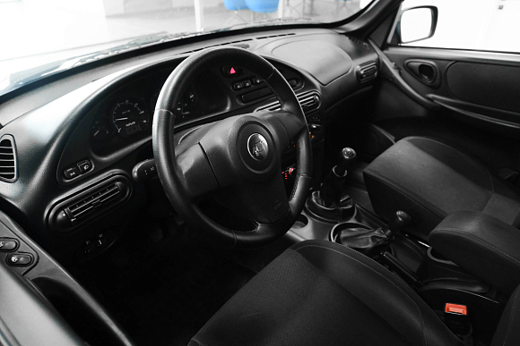 Chevrolet Niva SE, 2018 года, пробег 87000 км