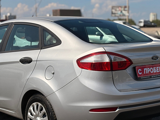 Ford Fiesta Ambiente, 2016 года, пробег 65761 км