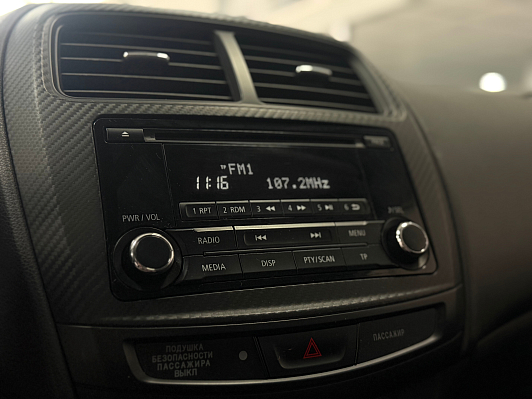 Mitsubishi ASX Invite, 2014 года, пробег 221000 км