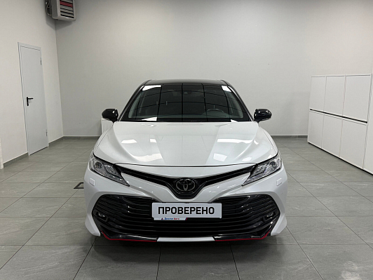 Toyota Camry S-Edition, 2020 года, пробег 80000 км
