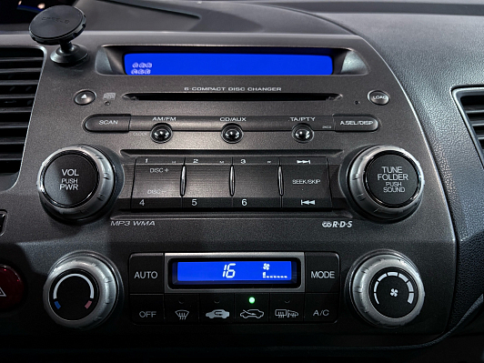 Honda Civic, 2010 года, пробег 217000 км