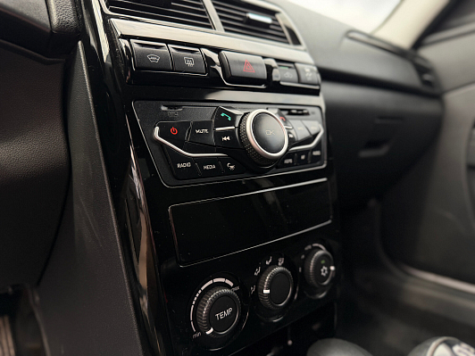 Lada (ВАЗ) Priora, 2013 года, пробег 128000 км
