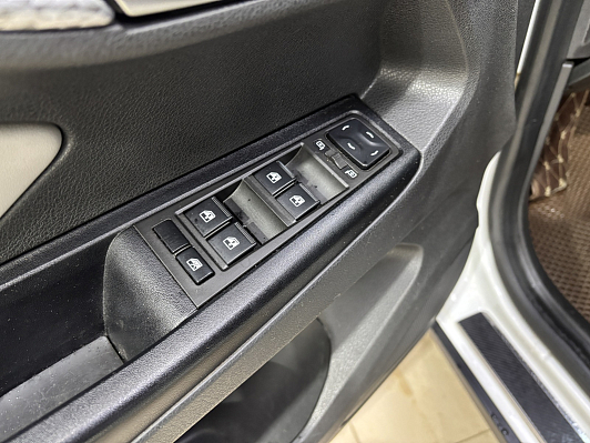 Lada (ВАЗ) Vesta Luxe, 2020 года, пробег 137600 км